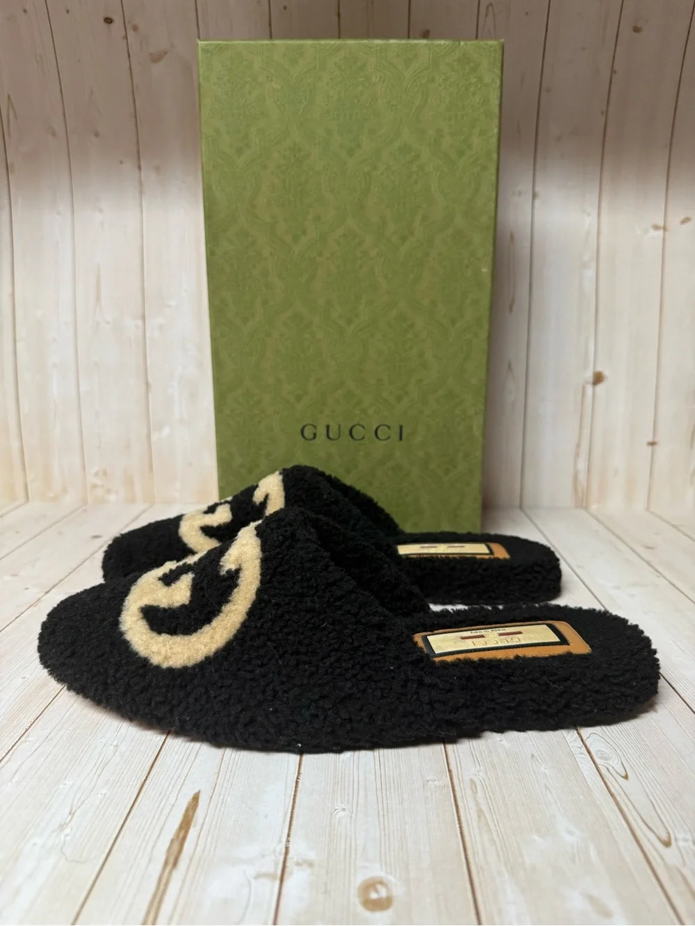 Gucci Faux Shearling Interlocking G Eileen Slipper Mules Black Sz 8G / 8.5US